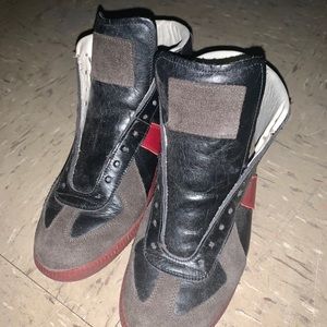 Coda Guccissima Leather High-Top Sneaker, Black